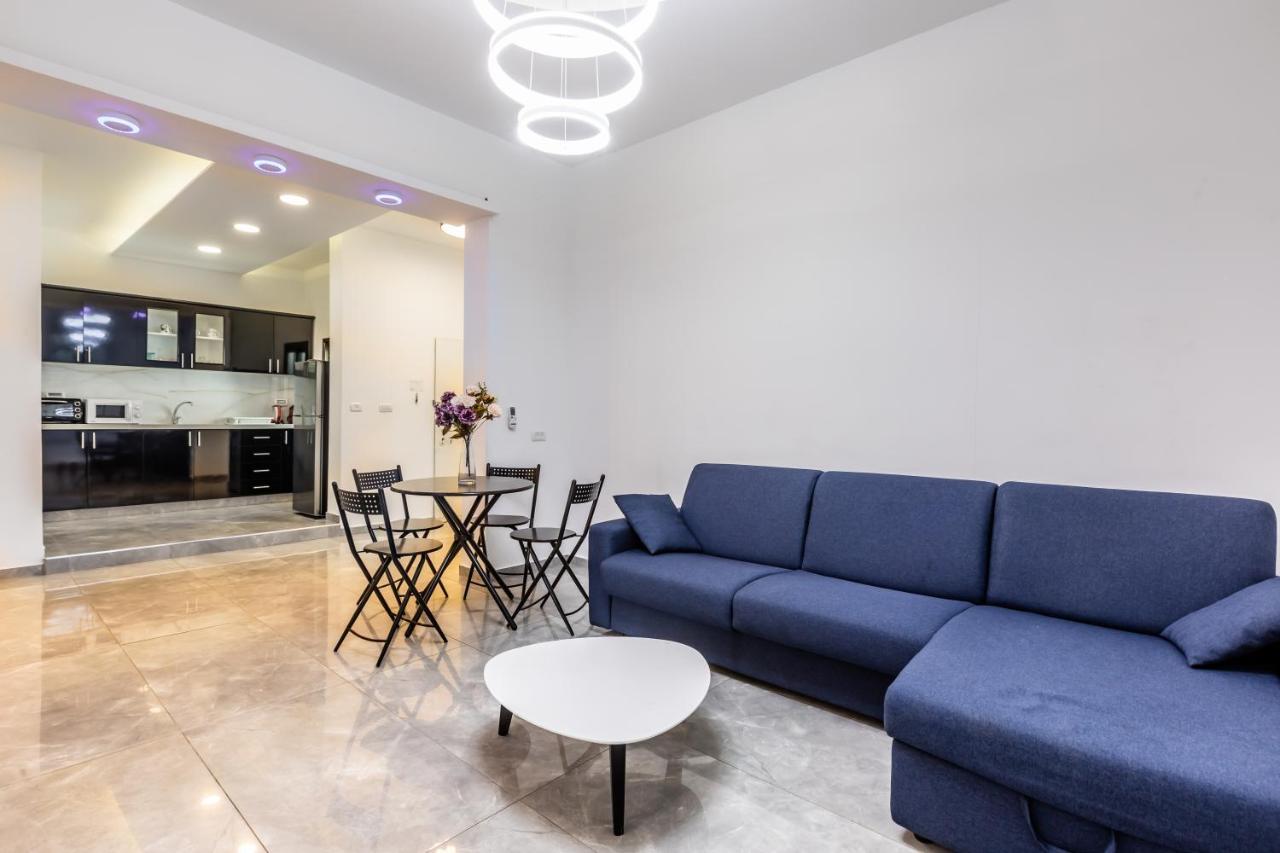 Prime Location - Ocean Apartments - 1 Min From The Beach Tel-Aviv Extérieur photo